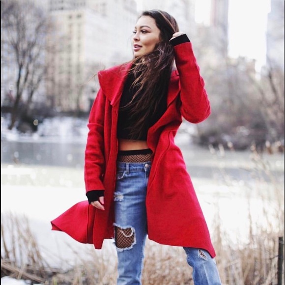 Meet your Posher, Dana & Canion - Picture 7 of 8